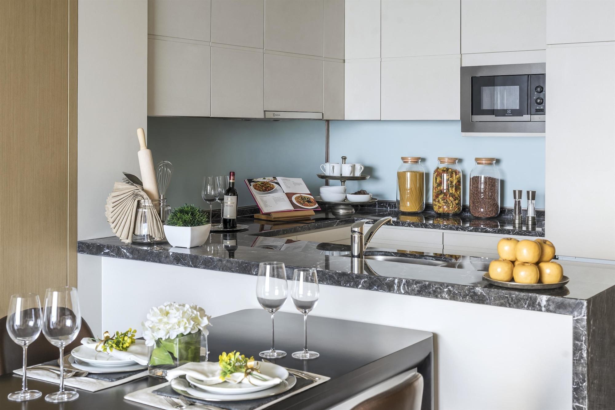 Shangri-La โคลอมโบ ภายนอก รูปภาพ A modern kitchen