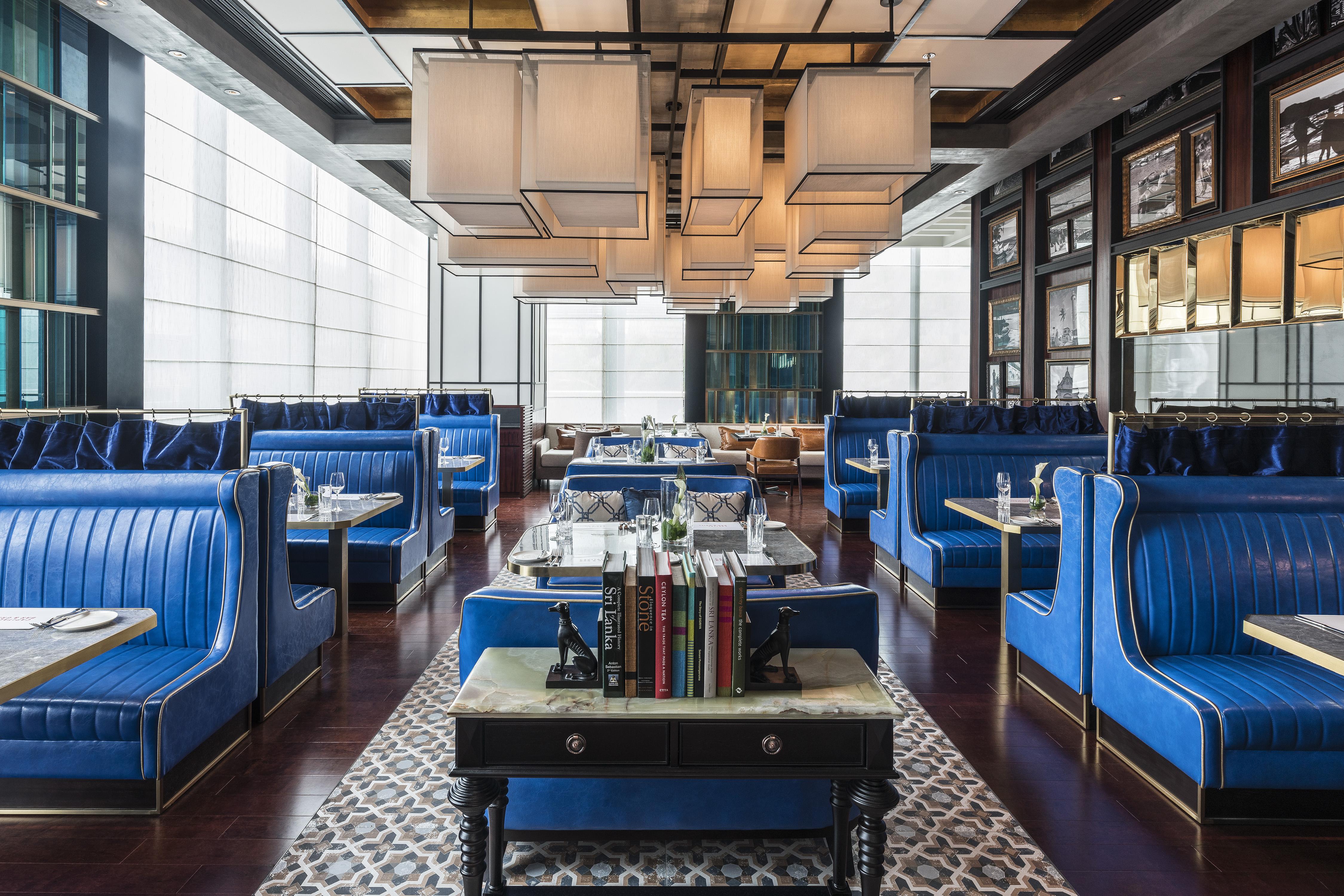 Shangri-La โคลอมโบ ภายนอก รูปภาพ The interior of the restaurant