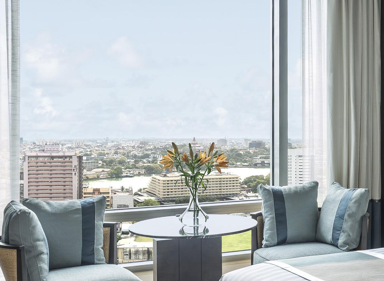 Shangri-La โคลอมโบ ภายนอก รูปภาพ A view from a suite at the hotel